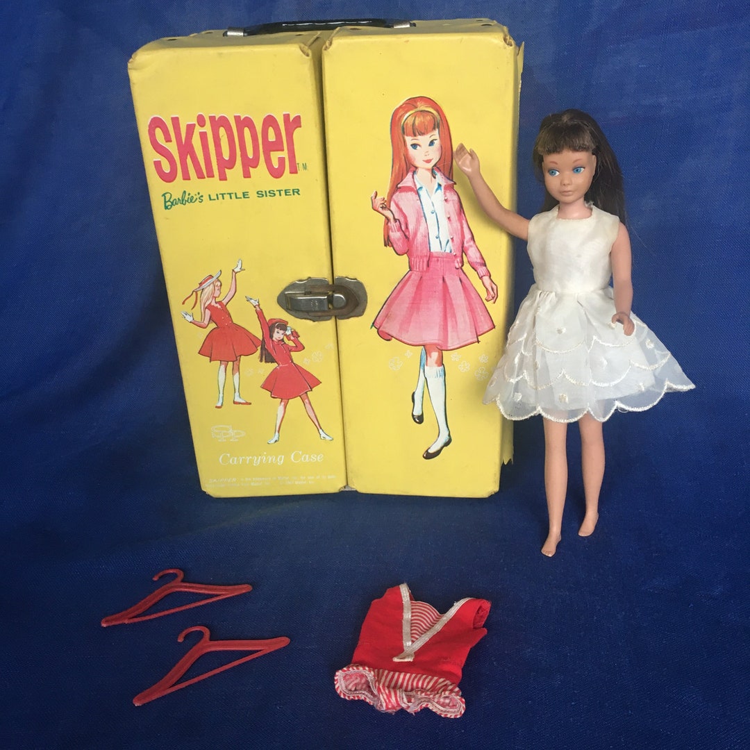 Vintage 1964 Barbie Skipper Doll Trunk / Carrying Case - Etsy