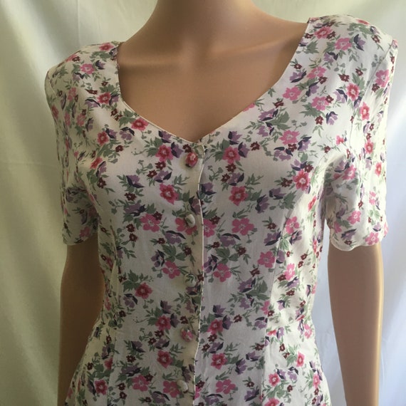 Vintage 90s Ladies White,Pink,Lavender,Mint Flora… - image 4