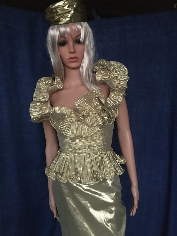 Vintage 80’s Metallic Gold Lame Prom / Cocktail Dr