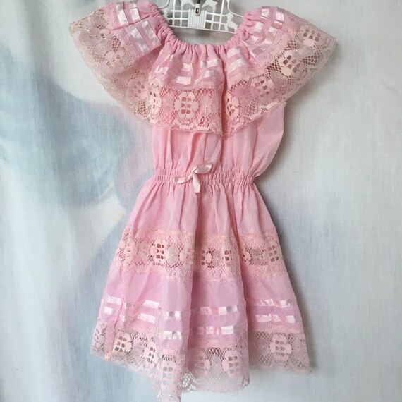 Vintage Little Girls Pink Lace Mexican Fiesta Dre… - image 1