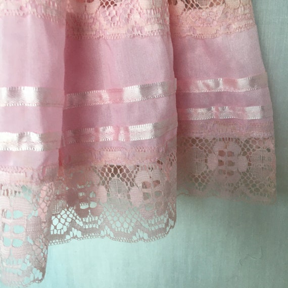 Vintage Little Girls Pink Lace Mexican Fiesta Dre… - image 2