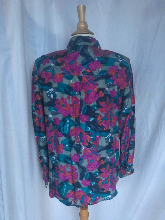 Vintage 90s Silk Floral Print Blouse - image 5