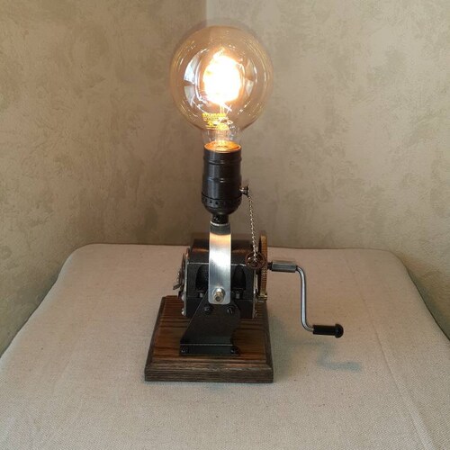 Antique Vintage Leich Phone  Magneto Generator Lamp With Crank Telephone Unique Table Lamp Gear Lamp Steam Punk Lamp Art Deco Lamp Phone