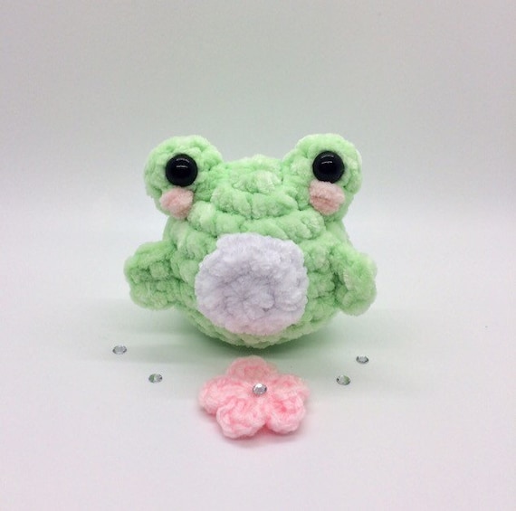 Mini Frog Plush, Crochet Frog, Frog Plushie, Cute Crochet Desk Friend, Cute  Keychain, Cute Gifts, Handmade Gifts, Cute Plushies, Frog Gift, 