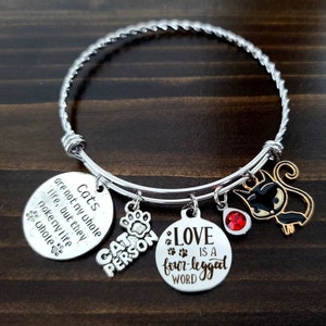 Cat Charm Bracelet, Cat Jewelry, Cat Mom Bracelet, Cat Person Bracelet, Cat Lover Bracelet, Custom Cat Bracelet, Paw Jewelry, Animal Lover