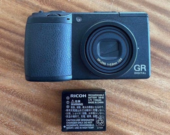 Ricoh GR Digital II 10.1 MP Digital camera / Retro Digital camera / Vintage  Digital camera / Digital slr camera