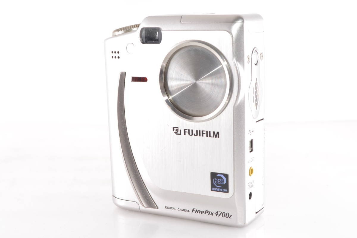 コンパクトデジタルカメラFUJIFILM Finepix 4700z - コンパクト ...