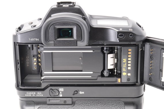 Canon EOS 1N RS 35mm SLR Film Camera Body / 35mm Film Camera / - Etsy