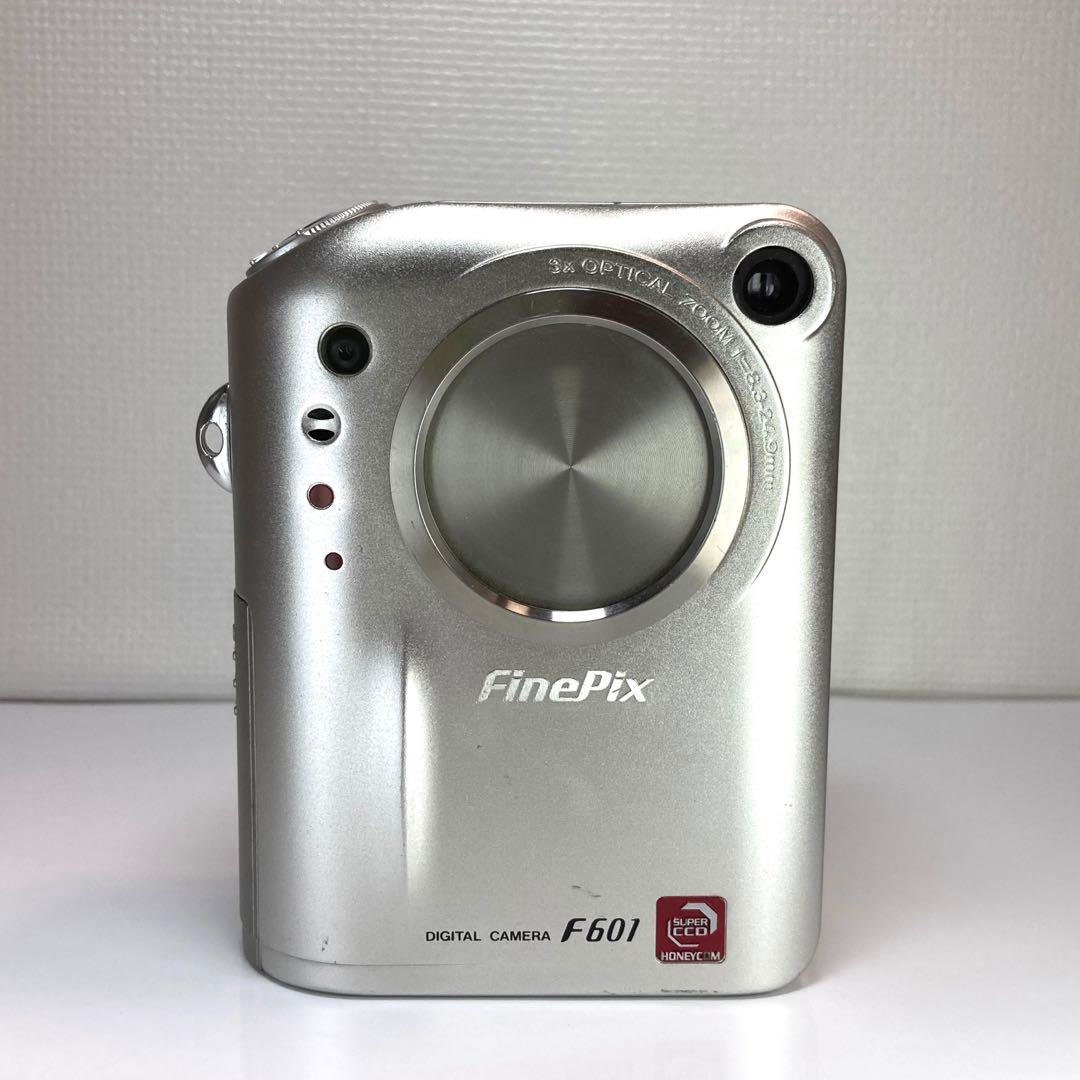 Fujifilm Finepix F601 Zoom 3.1MP Compact Digital Camera / - Etsy