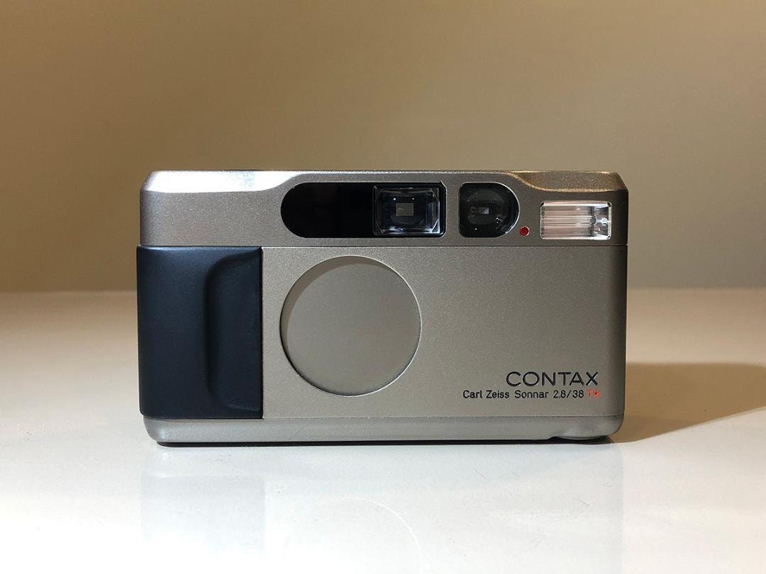 CONTAX T2 38mm F2.8 / Tested and Working / 35mm Compact Film