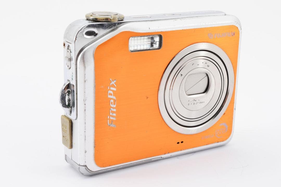 Fujifilm V10 5.1MP Compact Camera / Retro - Etsy