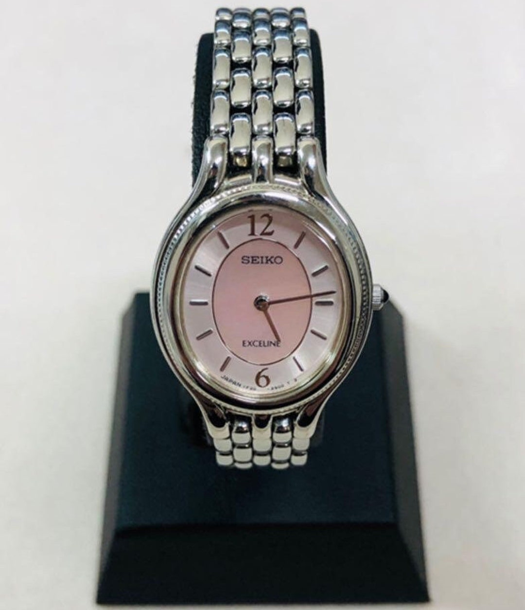 Vintage Seiko EXCELINE 1F20-6G90 Pink Quartz Watch / Retro - Etsy