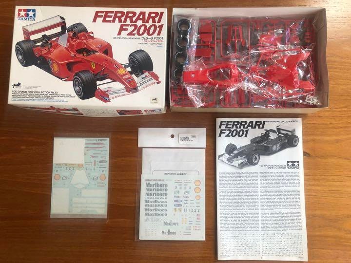 Vintage TAMIYA Ferrari F2001 Model Racing Car 1/20 Grand Prix