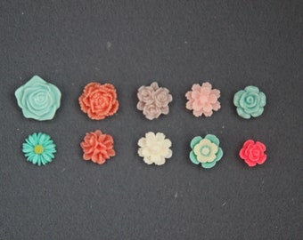Flower 2D Handmade Silicone Mold, Candle Wax Soap Plaster Resin Polymer Clay Candy Chocolate Cake