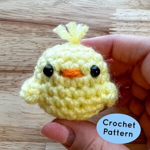 mini chick crochet pattern, baby chick keychain pattern, farm animal plush pattern, easter crochet pattern, no sew bird crochet pattern PDF