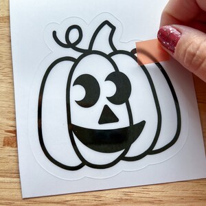 Halloween Craft Set for Kids, 4 Spooky Suncatcher Sticker Activities, Boo Basket Filler bild 3
