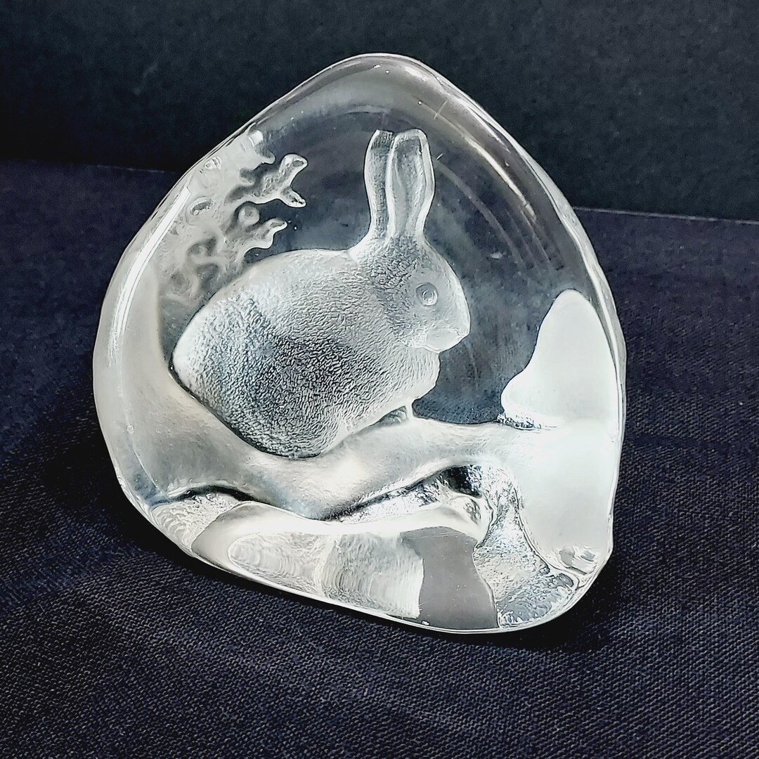 Crystal Paperweight Rabbit Sculpture 3-1/2