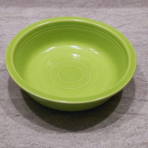 Fiesta Ware Coupe Cereal Bowl Chartreuse Homer Laughlin 5-5/8&quot;