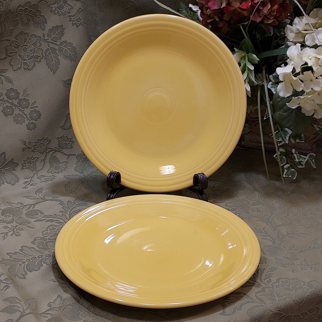 Fiesta Ware Sunshine Yellow Dinner Plates Set of 2 Homer Laughlin Co Etsy