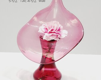 Pilgrim Cranberry Glass Bud Vase Jack in the Pulpit