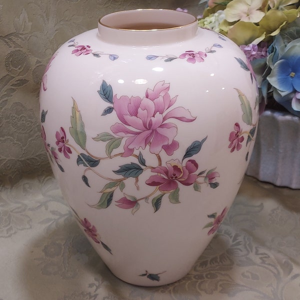 Lenox Barrington Collection Large Floral Theme Vase 9.25"