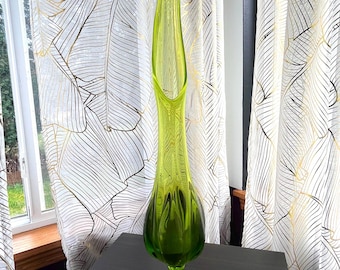 Viking Six Petal Swung Vase — Avocado Green