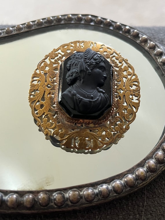 Black Cameo Mourning Brooch