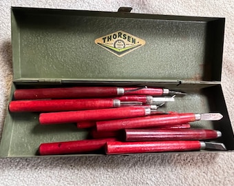 Wood Chisels in Thorsen Metal Box