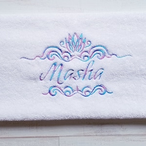 Personalized embroidered hand towels