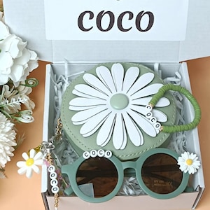 Coffret cadeau personnalisé Flower Daisy Girl, lunettes de soleil personnalisées pour fille, sac à main personnalisé pour tout-petits, sac à bandoulière