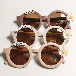 Personalisierte Name Sonnenbrille für Mädchen-Kleinkind Sonnenbrillen-Gänseblümchen Blume Sonnenbrille-Niedliche Kinder Sonnenbrille, Baby Mädchen Geschenk Bild 1