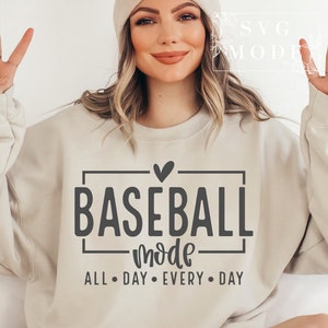 Basebollläge SVG PNG, basebollmammaskjorta Svg, baseboll Svg, basebollmatchdag Svg, sportmamma Svg, basebollmamma Svg, kärleksbaseboll Svg