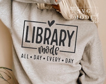 Kleinstadtbibliothekar SVG PNG, Bibliothekarin SVG, Bibliothekar Wertschätzung SVG, Bibliothekar Life SVG, Bibliothekar Shirt SVG, Schulbibliothekarin SVG,