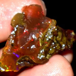 AMAZING OPAL ROUGH