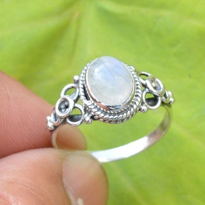 Genuine Moonstone Ring, Moonstone Silver Ring, Moonstone Ring, Moon Stone Ring, 925 Sterling Silver Ring, Boho Rings, Rainbow Moonstone Ring