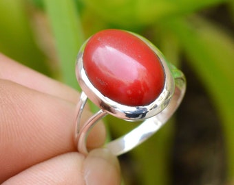 Red coral gemstone ring,925 sterling silver,vintage rings,gift for her,silver design ring,midi ring,personalized gift,boho ring,wedding gift