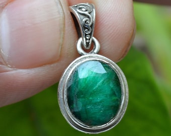Handmade Emerald Pendant: Dark Green 925 Sterling Silver Necklace