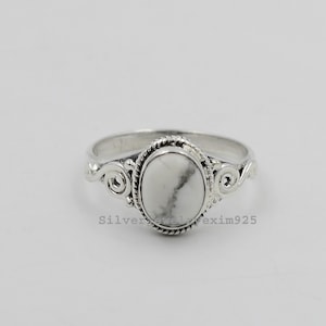 Handmade Oval Howlite Ring: 925 Sterling Silver Gemstone Ring