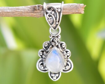 Rainbow Moonstone 925 Sterling Silver Pendant - Boho Gemstone Jewelry