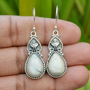 Weiße Howlith Ohrringe, Damen Ohrringe, 925 Sterling Silber Ohrringe, Howlite Ohrringe, Geschenk für Braut, Edelstein Ohrringe, Baumeln Ohrringe
