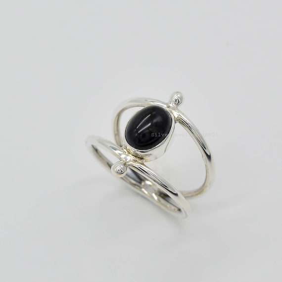 オーバルブラックオニキスリング：ハンドメイド925スターリング 