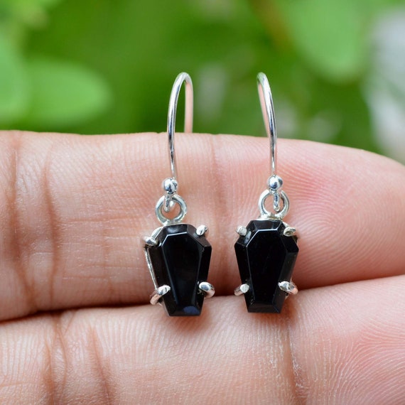 Coffin Earrings ~ Coffin Stud Earrings ~ 7x10mm Coffin Black Onyx Earrings ~ 925 Silver Earrings ~ Gemstone Earrings ~ Black Onyx Earrings