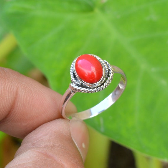 Pavalam stone silver online ring