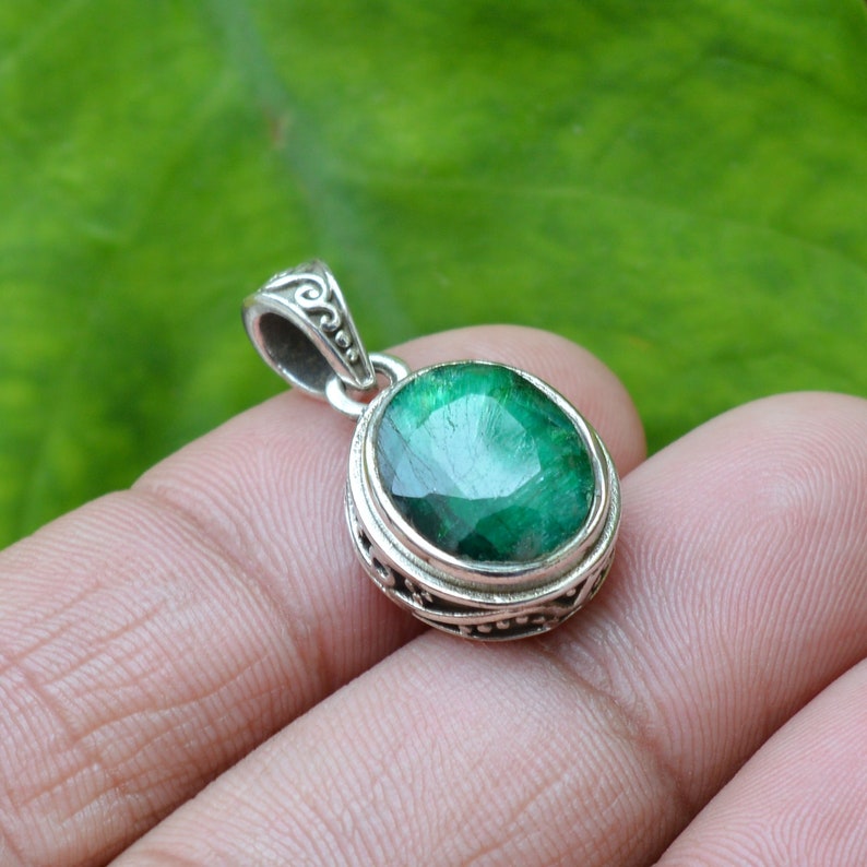 Green Emerald Pendant, 925 Solid Sterling Silver Pendant, Handmade Jewelry, Womens Necklace, Silver Pendant, Antique Jewelry, Gift for her. image 3
