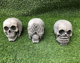 Dipped Latex Mould to make 3 wise skulls (hear,see,speak no evil) ornament suitable for Concrete or Plaster of Paris