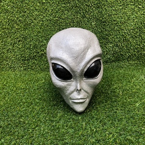 Dipped Latex Mould to make Alien Head ornament suitable for Concrete or Plaster of Paris