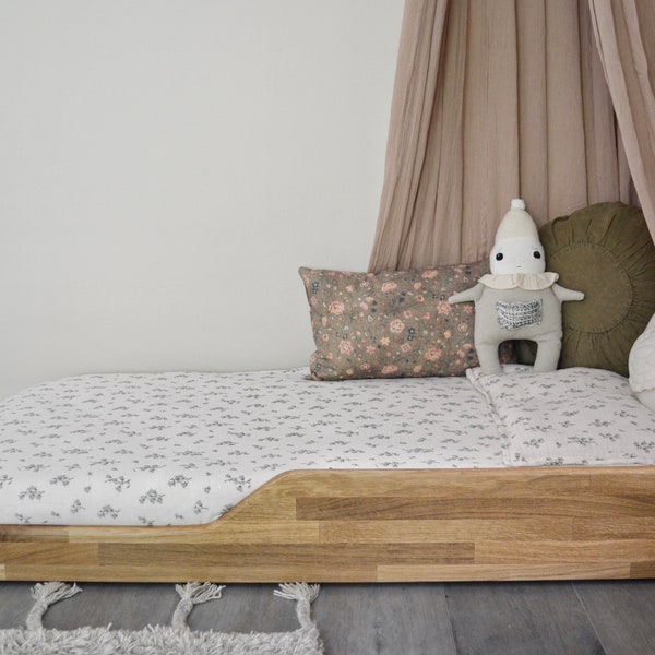 Lit Montessori en chêne, lit pour tout-petits, lit de sol Montessori, lit de poupée