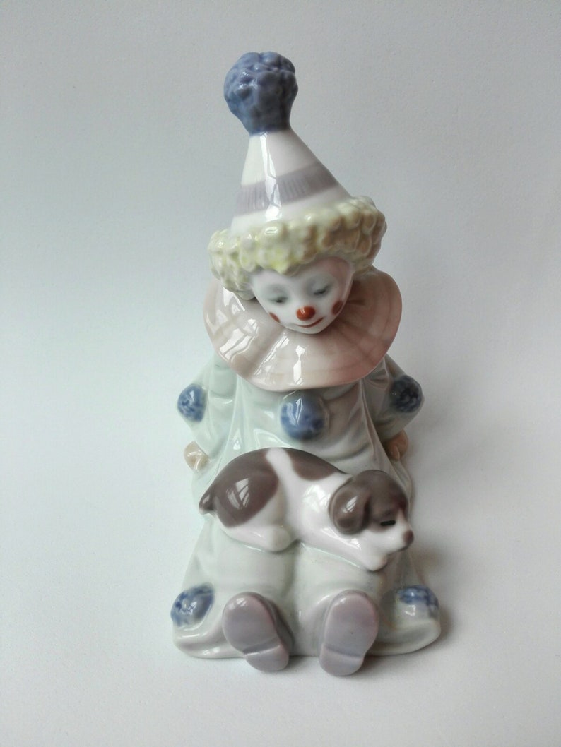 lladro pierrot with puppy