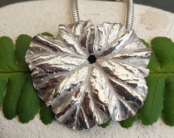 Silver Leaf Necklace, Fine Sliver Bold Geranium Leaf Pendant Necklace, Botanical Jewellery, Statement Silver Necklace