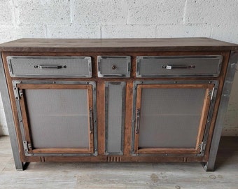 Buffet industriel vintage